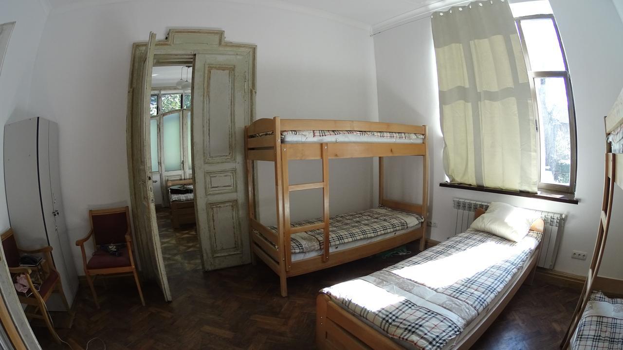 Hostel MIF Iwano-Frankiwsk Exterior foto